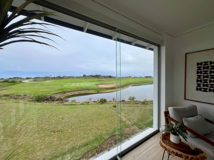 5 Bedroom Property for Sale in Oubaai Western Cape